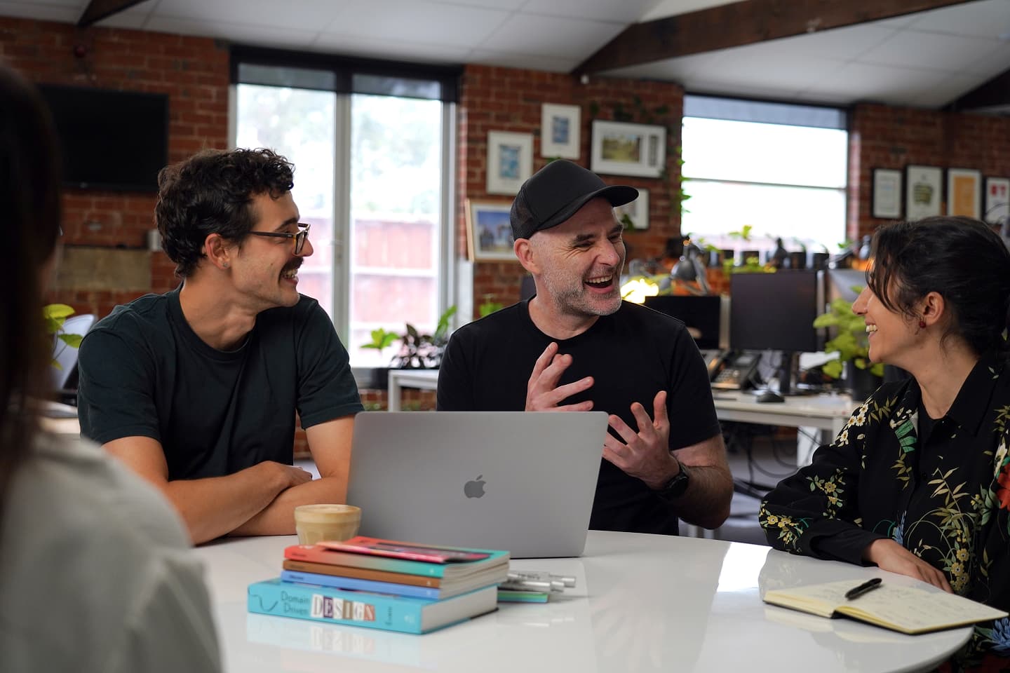 Dan Banik in a Context Sheets session